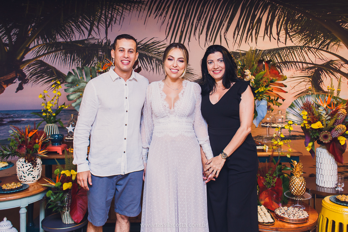 decoração linda de chá bar, Dayane e Higgor, decoração de chá bar by Tais Vaz, fotografia de chá bar by Tássila Costa, chá bar inspirado na balada Tardezinha do Thiaguinho, vestido lindo para usar no chá bar, chá bar em Vitória ES, noivos lindos em ViX