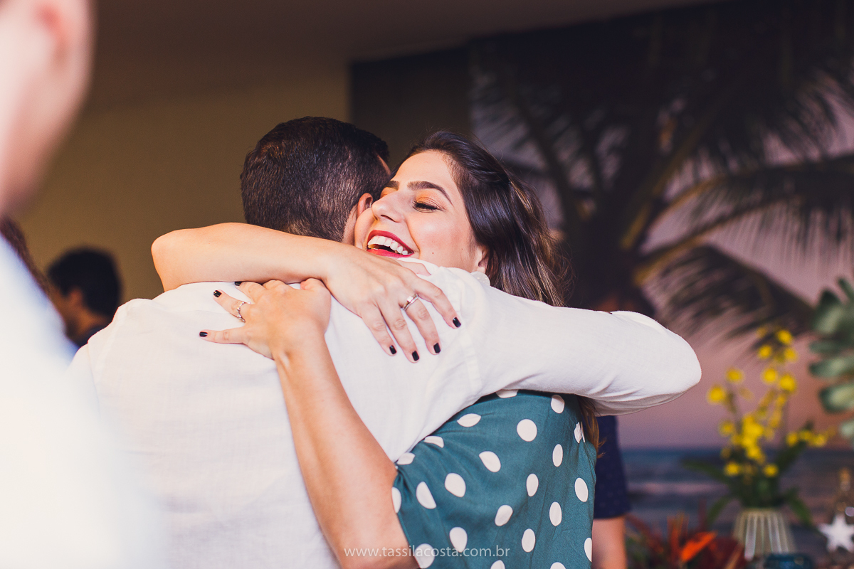 decoração linda de chá bar, Dayane e Higgor, decoração de chá bar by Tais Vaz, fotografia de chá bar by Tássila Costa, chá bar inspirado na balada Tardezinha do Thiaguinho, vestido lindo para usar no chá bar, chá bar em Vitória ES, noivos lindos em ViX