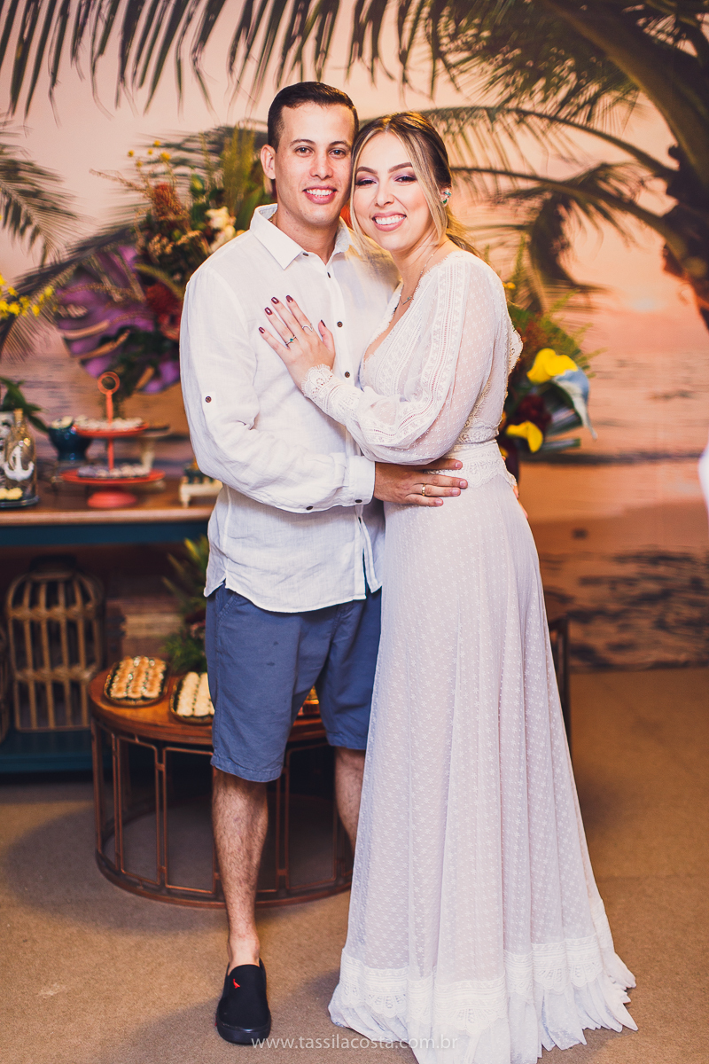 decoração linda de chá bar, Dayane e Higgor, decoração de chá bar by Tais Vaz, fotografia de chá bar by Tássila Costa, chá bar inspirado na balada Tardezinha do Thiaguinho, vestido lindo para usar no chá bar, chá bar em Vitória ES, noivos lindos em ViX