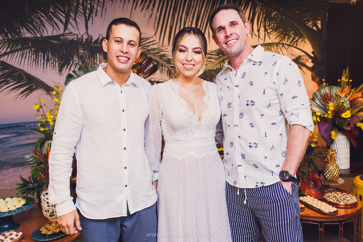 decoração linda de chá bar, Dayane e Higgor, decoração de chá bar by Tais Vaz, fotografia de chá bar by Tássila Costa, chá bar inspirado na balada Tardezinha do Thiaguinho, vestido lindo para usar no chá bar, chá bar em Vitória ES, noivos lindos em ViX