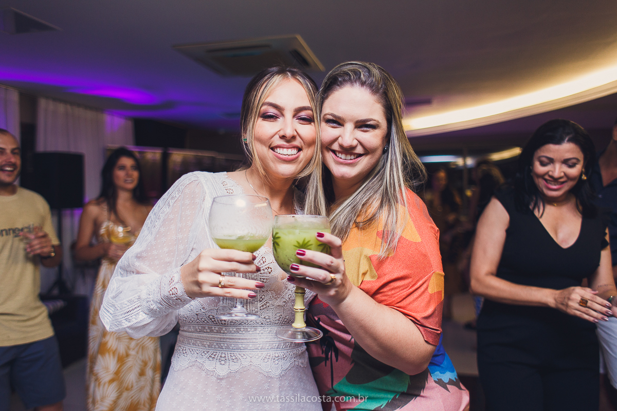 decoração linda de chá bar, Dayane e Higgor, decoração de chá bar by Tais Vaz, fotografia de chá bar by Tássila Costa, chá bar inspirado na balada Tardezinha do Thiaguinho, vestido lindo para usar no chá bar, chá bar em Vitória ES, noivos lindos em ViX