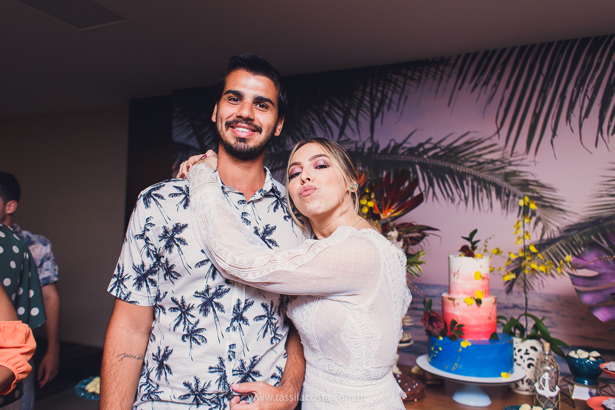 decoração linda de chá bar, Dayane e Higgor, decoração de chá bar by Tais Vaz, fotografia de chá bar by Tássila Costa, chá bar inspirado na balada Tardezinha do Thiaguinho, vestido lindo para usar no chá bar, chá bar em Vitória ES, noivos lindos em ViX