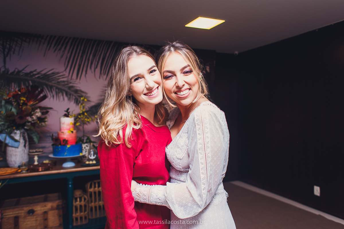 decoração linda de chá bar, Dayane e Higgor, decoração de chá bar by Tais Vaz, fotografia de chá bar by Tássila Costa, chá bar inspirado na balada Tardezinha do Thiaguinho, vestido lindo para usar no chá bar, chá bar em Vitória ES, noivos lindos em ViX