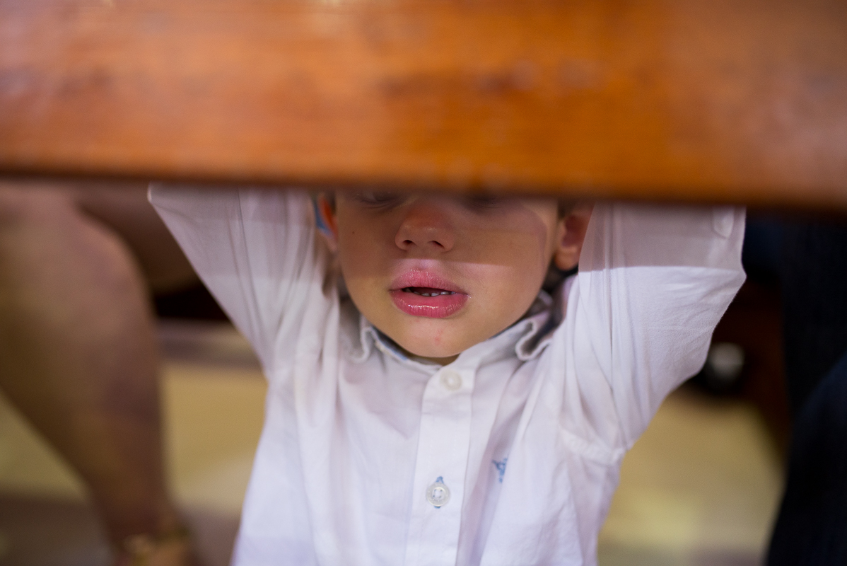 batizado do Benjamin, que ocorreu em vitória es, na paróquia são francisco de assis, na pracinha de jardim da penha, igreja católica, domingo de manhã, fotos de batizado