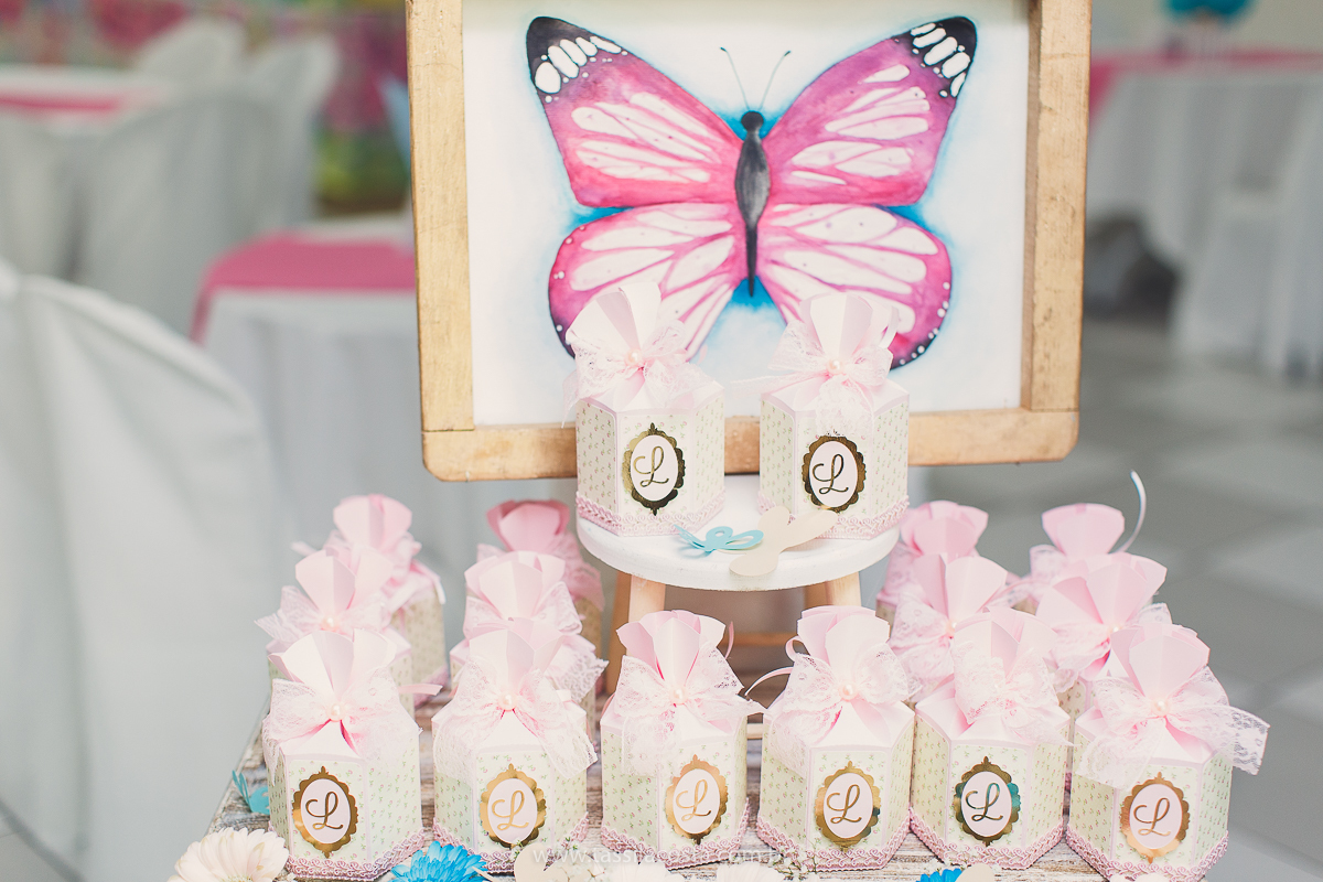 festa infantil linda, feita na casa de festa Zueira, na Praia da Costa, Vila Velha ES. Tássila Costa fotografia, Luísa 1 ano, fotografia de festa infantil na Praia da Costa