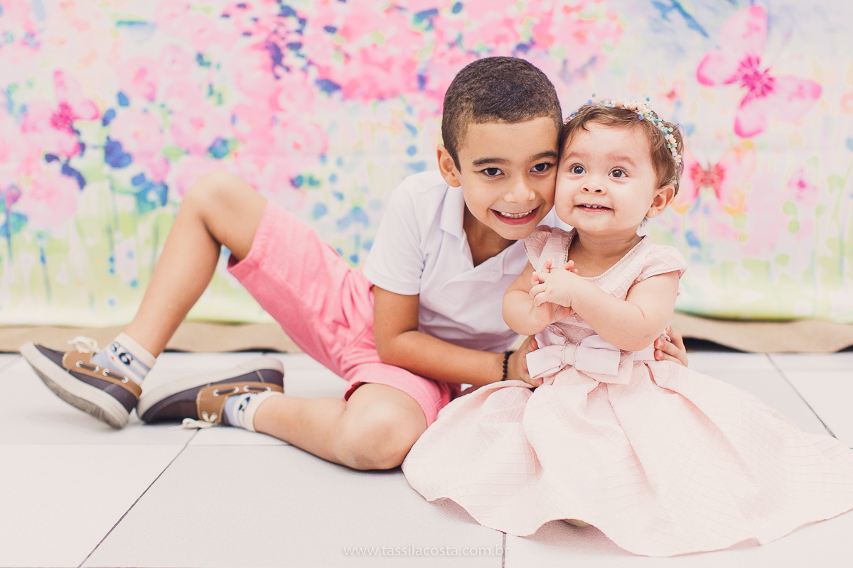 festa infantil linda, feita na casa de festa Zueira, na Praia da Costa, Vila Velha ES. Tássila Costa fotografia, Luísa 1 ano, fotografia de festa infantil na Praia da Costa