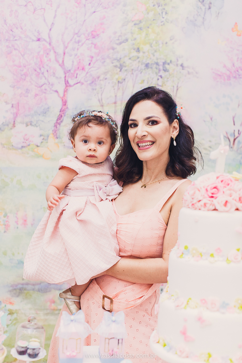 festa infantil linda, feita na casa de festa Zueira, na Praia da Costa, Vila Velha ES. Tássila Costa fotografia, Luísa 1 ano, fotografia de festa infantil na Praia da Costa