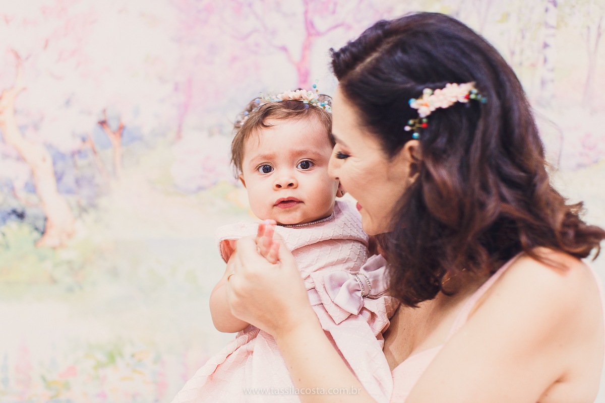 festa infantil linda, feita na casa de festa Zueira, na Praia da Costa, Vila Velha ES. Tássila Costa fotografia, Luísa 1 ano, fotografia de festa infantil na Praia da Costa