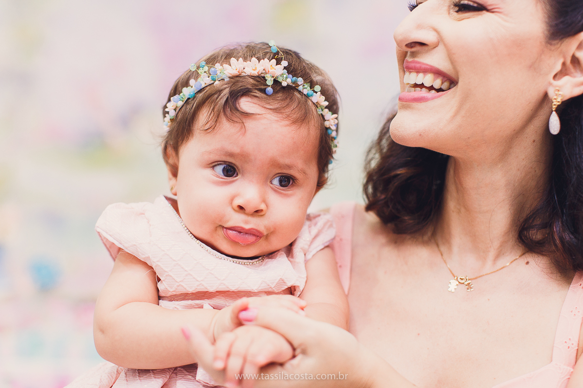 festa infantil linda, feita na casa de festa Zueira, na Praia da Costa, Vila Velha ES. Tássila Costa fotografia, Luísa 1 ano, fotografia de festa infantil na Praia da Costa