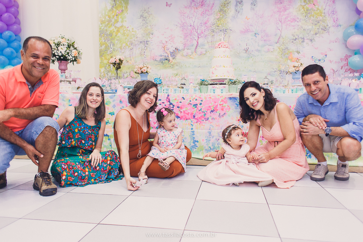 festa infantil linda, feita na casa de festa Zueira, na Praia da Costa, Vila Velha ES. Tássila Costa fotografia, Luísa 1 ano, fotografia de festa infantil na Praia da Costa