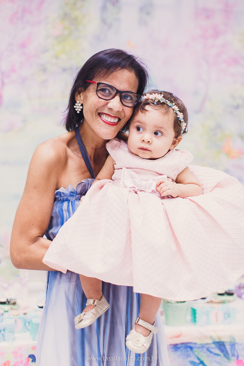 festa infantil linda, feita na casa de festa Zueira, na Praia da Costa, Vila Velha ES. Tássila Costa fotografia, Luísa 1 ano, fotografia de festa infantil na Praia da Costa