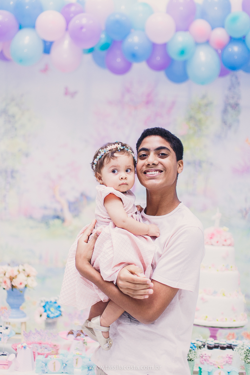festa infantil linda, feita na casa de festa Zueira, na Praia da Costa, Vila Velha ES. Tássila Costa fotografia, Luísa 1 ano, fotografia de festa infantil na Praia da Costa