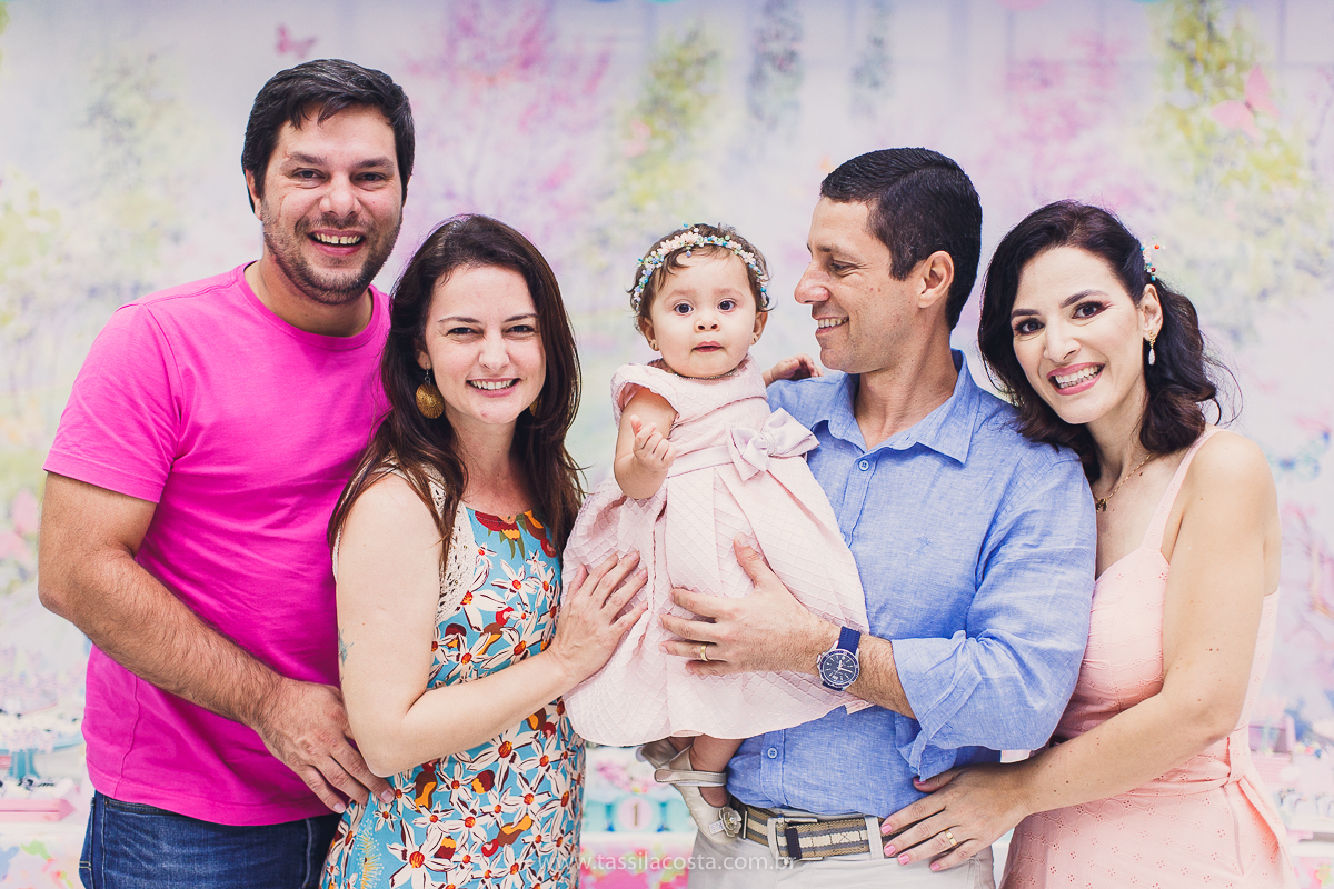 festa infantil linda, feita na casa de festa Zueira, na Praia da Costa, Vila Velha ES. Tássila Costa fotografia, Luísa 1 ano, fotografia de festa infantil na Praia da Costa