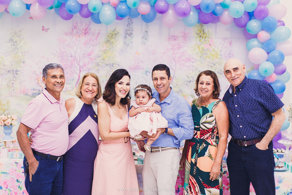 festa infantil linda, feita na casa de festa Zueira, na Praia da Costa, Vila Velha ES. Tássila Costa fotografia, Luísa 1 ano, fotografia de festa infantil na Praia da Costa