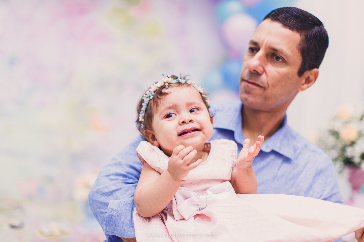 festa infantil linda, feita na casa de festa Zueira, na Praia da Costa, Vila Velha ES. Tássila Costa fotografia, Luísa 1 ano, fotografia de festa infantil na Praia da Costa