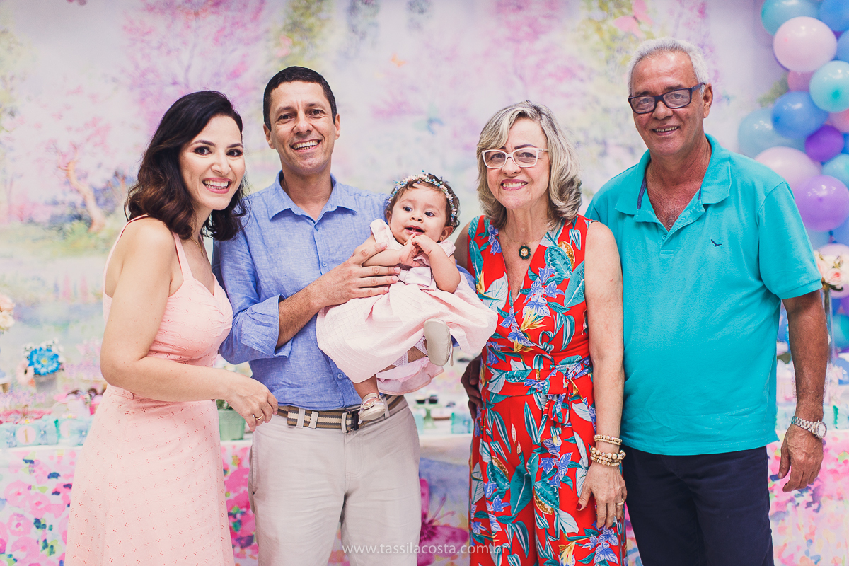 festa infantil linda, feita na casa de festa Zueira, na Praia da Costa, Vila Velha ES. Tássila Costa fotografia, Luísa 1 ano, fotografia de festa infantil na Praia da Costa
