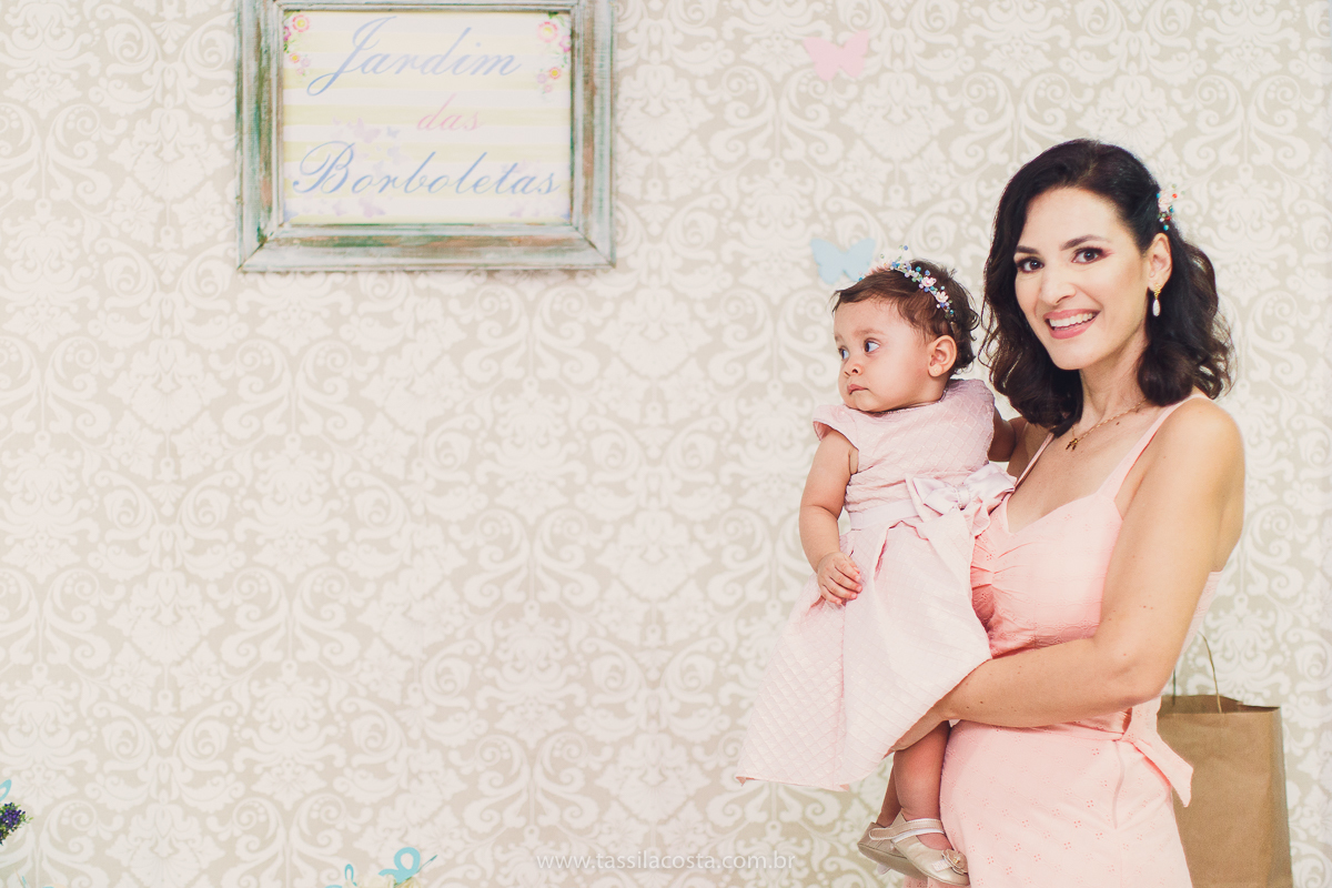 festa infantil linda, feita na casa de festa Zueira, na Praia da Costa, Vila Velha ES. Tássila Costa fotografia, Luísa 1 ano, fotografia de festa infantil na Praia da Costa