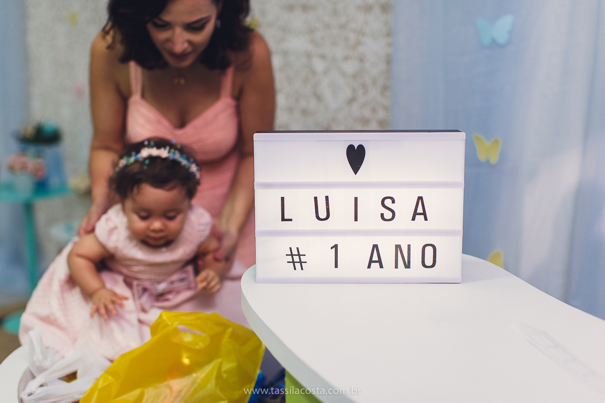 festa infantil linda, feita na casa de festa Zueira, na Praia da Costa, Vila Velha ES. Tássila Costa fotografia, Luísa 1 ano, fotografia de festa infantil na Praia da Costa