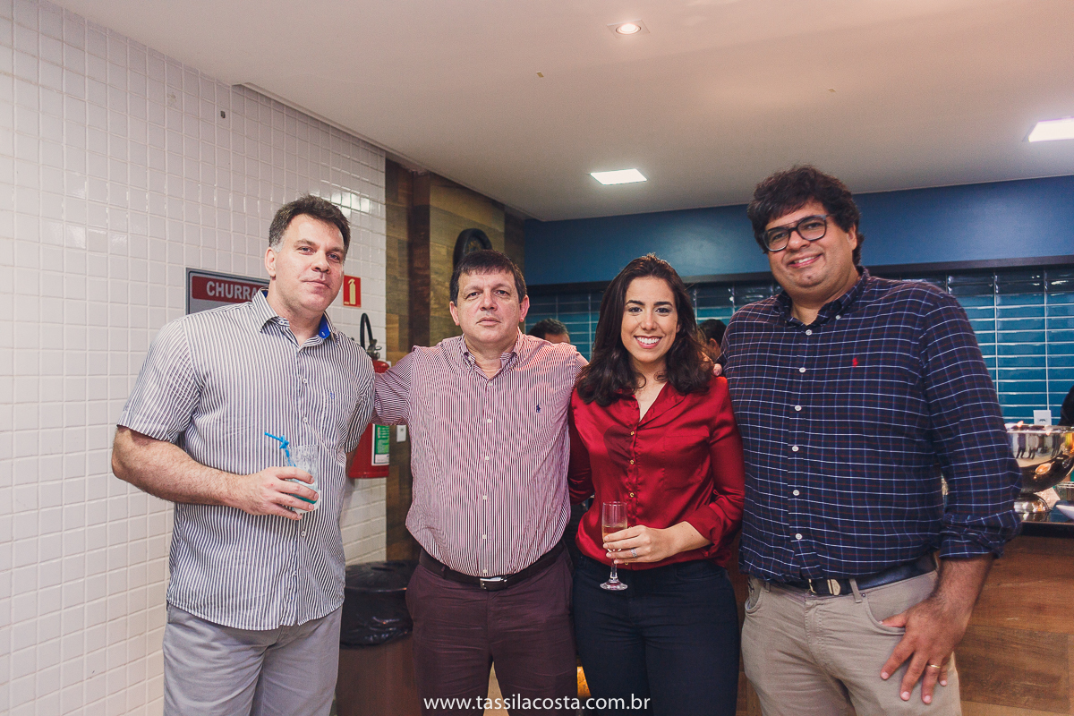 Danuza 50 anos, fotos lindas de aniversário de 50 anos, fotografia de festa de 50 anos na Praia da Costa em Vila Velha ES, fotos lindas, Tássila Costa fotografia, decoração linda para festa de adulto, Tássila Costa fotografia