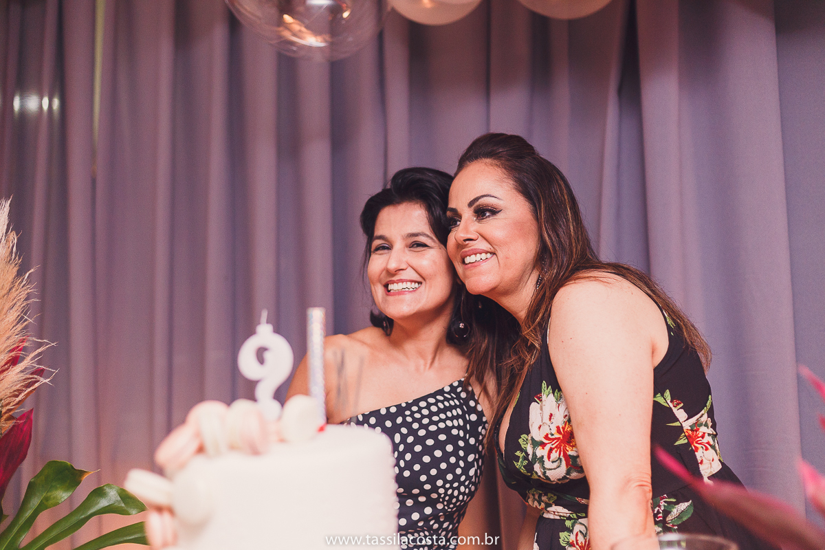 Danuza 50 anos, fotos lindas de aniversário de 50 anos, fotografia de festa de 50 anos na Praia da Costa em Vila Velha ES, fotos lindas, Tássila Costa fotografia, decoração linda para festa de adulto, Tássila Costa fotografia