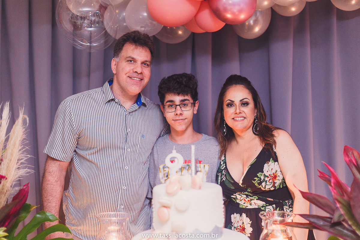 Danuza 50 anos, fotos lindas de aniversário de 50 anos, fotografia de festa de 50 anos na Praia da Costa em Vila Velha ES, fotos lindas, Tássila Costa fotografia, decoração linda para festa de adulto, Tássila Costa fotografia