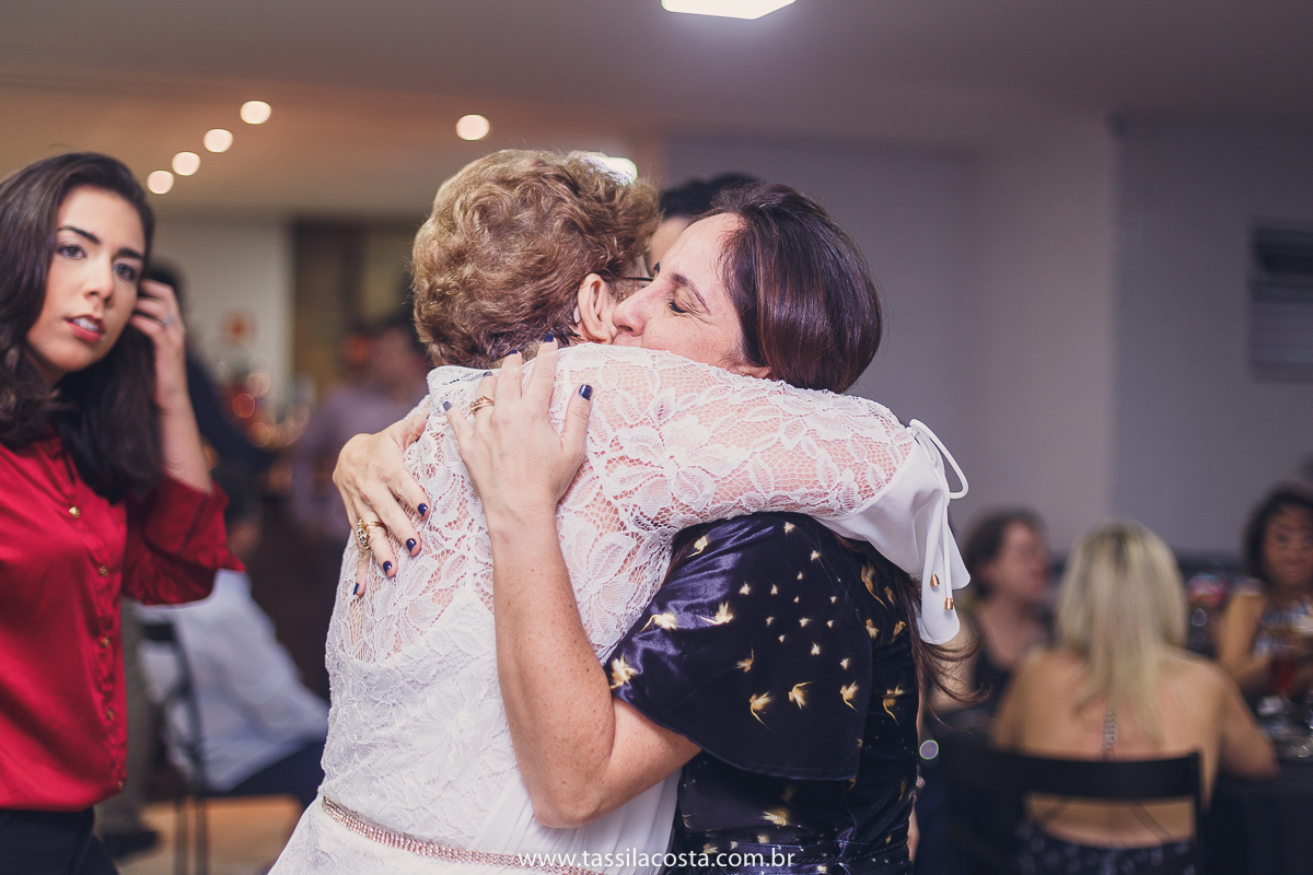 Danuza 50 anos, fotos lindas de aniversário de 50 anos, fotografia de festa de 50 anos na Praia da Costa em Vila Velha ES, fotos lindas, Tássila Costa fotografia, decoração linda para festa de adulto, Tássila Costa fotografia