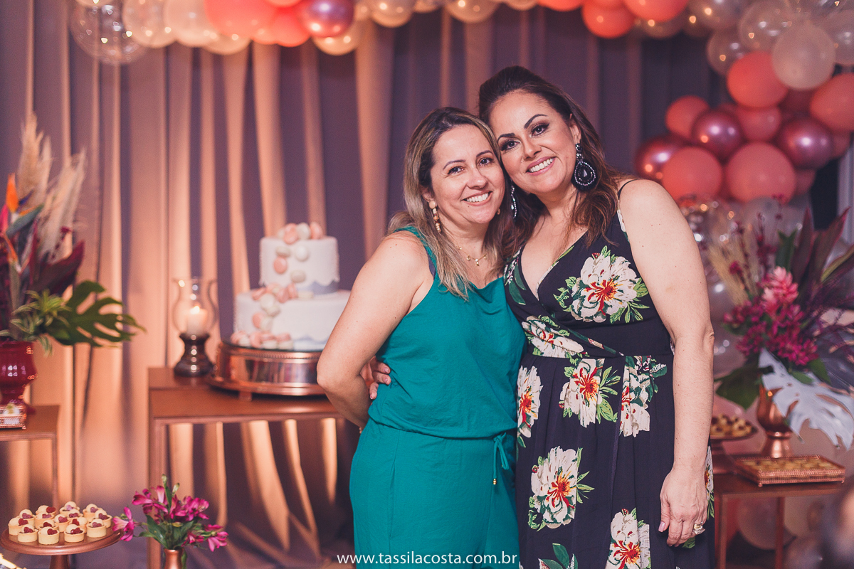 Danuza 50 anos, fotos lindas de aniversário de 50 anos, fotografia de festa de 50 anos na Praia da Costa em Vila Velha ES, fotos lindas, Tássila Costa fotografia, decoração linda para festa de adulto, Tássila Costa fotografia