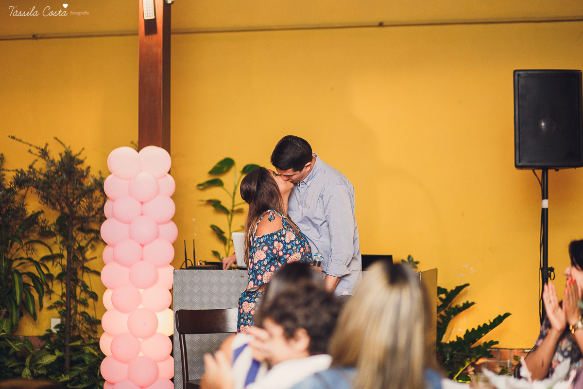 chá de bebê lindo, da Valentina, da mamãe Keila, realizado no cerimonial Fogão de Lenha, na Praia do Canto, próximo ao Triângulo, família linda e super animada