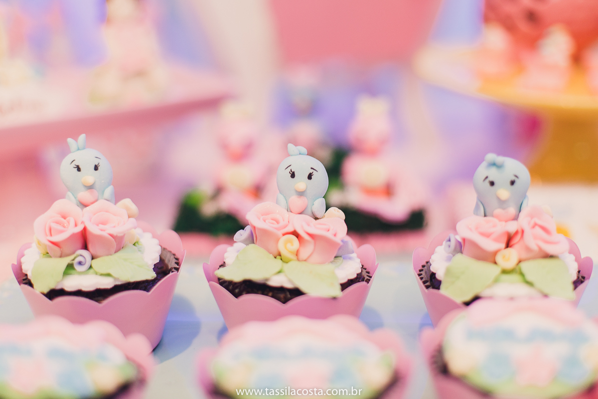 festa super especial, feita no cerimonial Kifarra, em Campo Grande, Cariacica, fotografado por Tássila Costa fotografia, festa no tema Jardim feita no Espírito Santo, fotografia de festa infantil em Vila Velha - ES, festa infantil no Espírito Santo