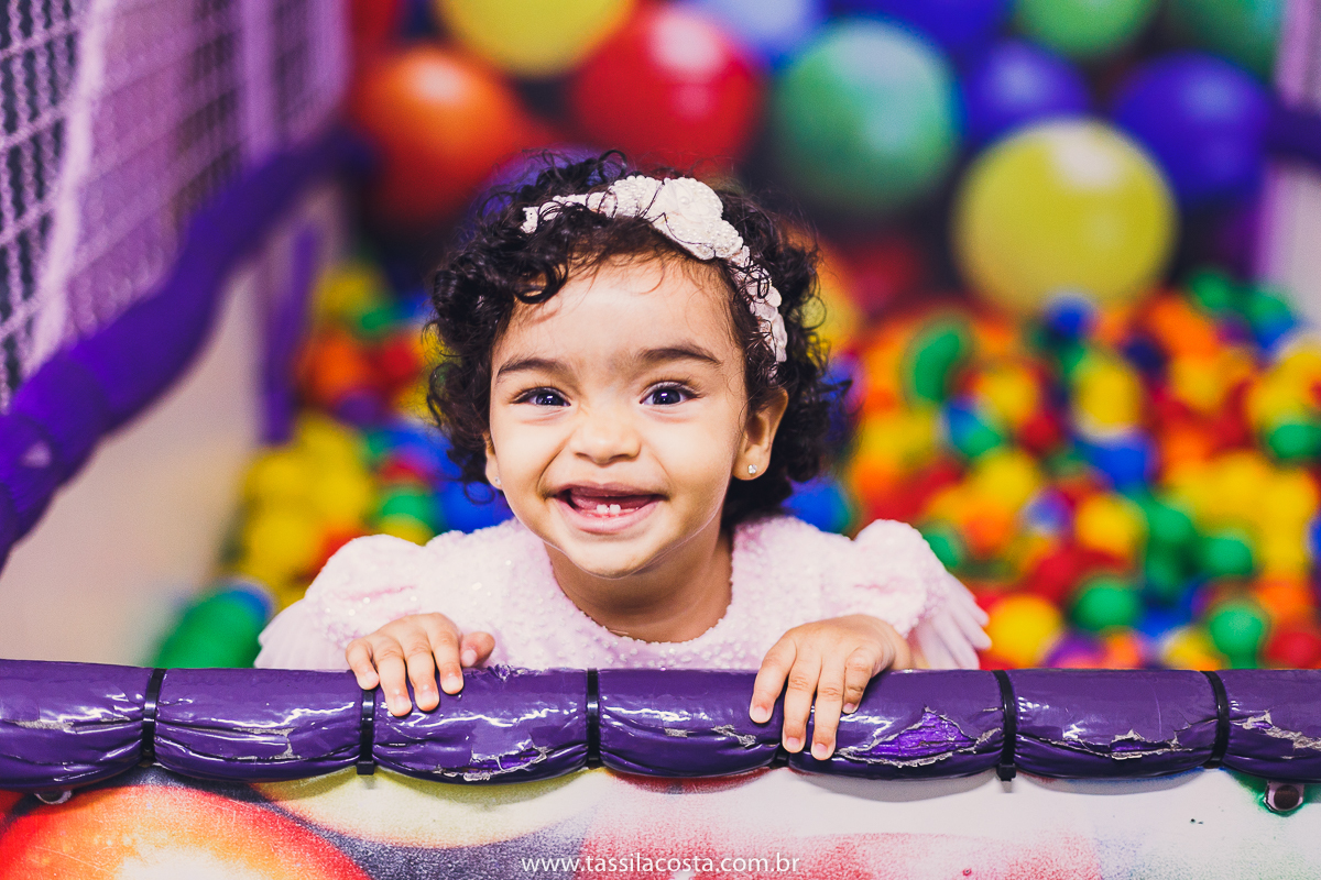 festa super especial, feita no cerimonial Kifarra, em Campo Grande, Cariacica, fotografado por Tássila Costa fotografia, festa no tema Jardim feita no Espírito Santo, fotografia de festa infantil em Vila Velha - ES, festa infantil no Espírito Santo