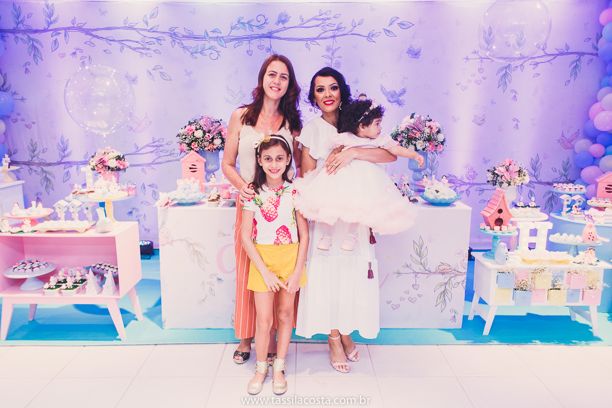 festa super especial, feita no cerimonial Kifarra, em Campo Grande, Cariacica, fotografado por Tássila Costa fotografia, festa no tema Jardim feita no Espírito Santo, fotografia de festa infantil em Vila Velha - ES, festa infantil no Espírito Santo