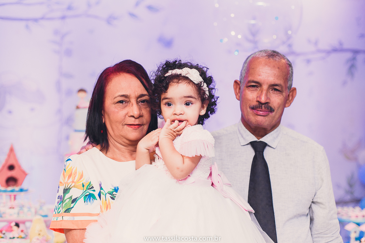 festa super especial, feita no cerimonial Kifarra, em Campo Grande, Cariacica, fotografado por Tássila Costa fotografia, festa no tema Jardim feita no Espírito Santo, fotografia de festa infantil em Vila Velha - ES, festa infantil no Espírito Santo