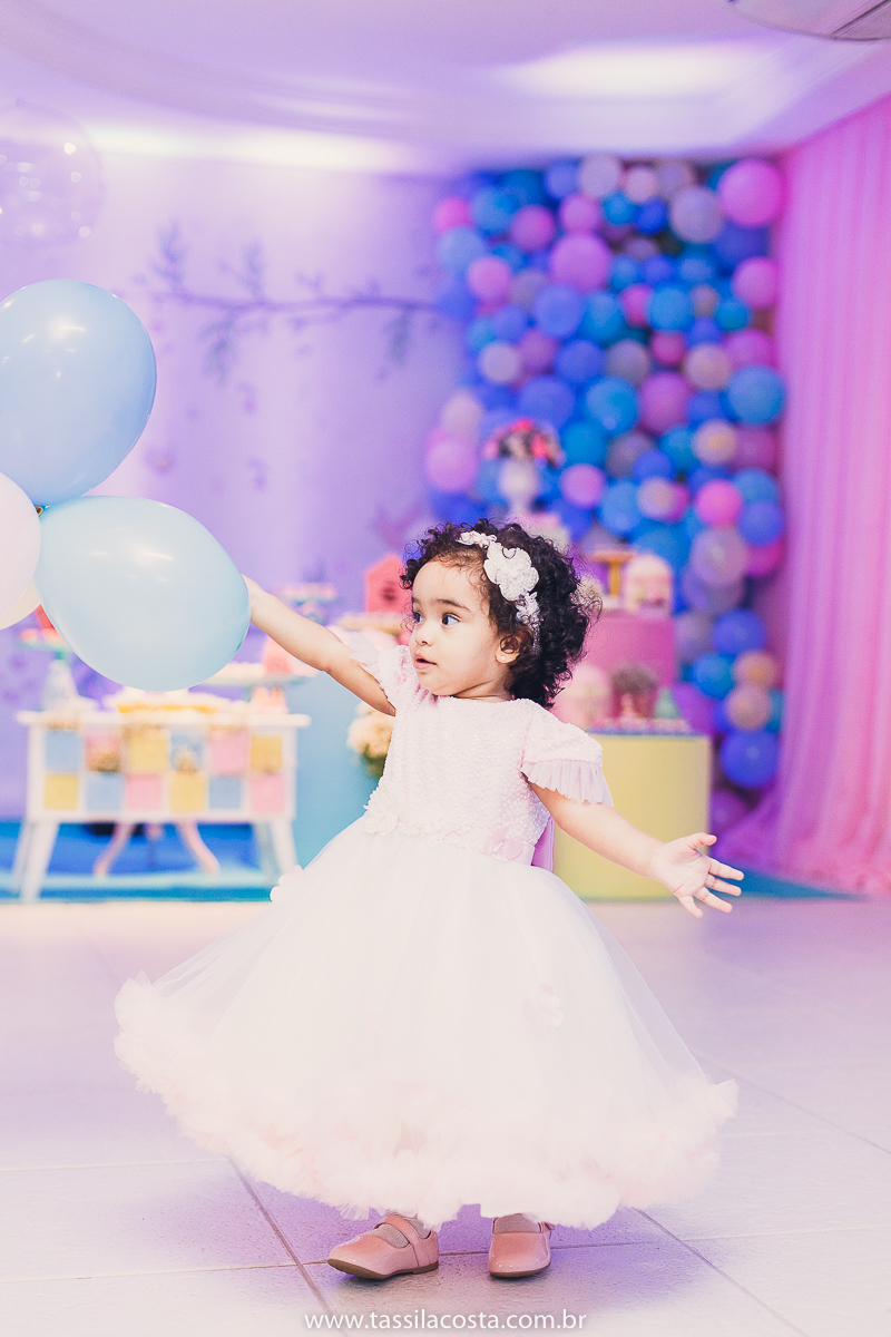 festa super especial, feita no cerimonial Kifarra, em Campo Grande, Cariacica, fotografado por Tássila Costa fotografia, festa no tema Jardim feita no Espírito Santo, fotografia de festa infantil em Vila Velha - ES, festa infantil no Espírito Santo