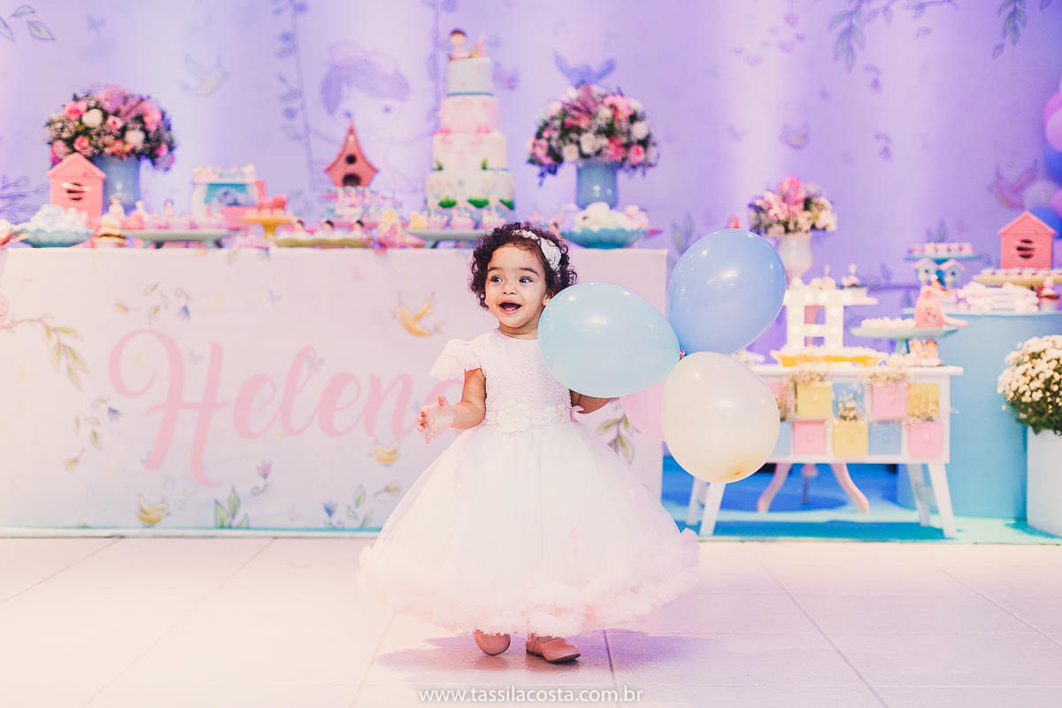 festa super especial, feita no cerimonial Kifarra, em Campo Grande, Cariacica, fotografado por Tássila Costa fotografia, festa no tema Jardim feita no Espírito Santo, fotografia de festa infantil em Vila Velha - ES, festa infantil no Espírito Santo