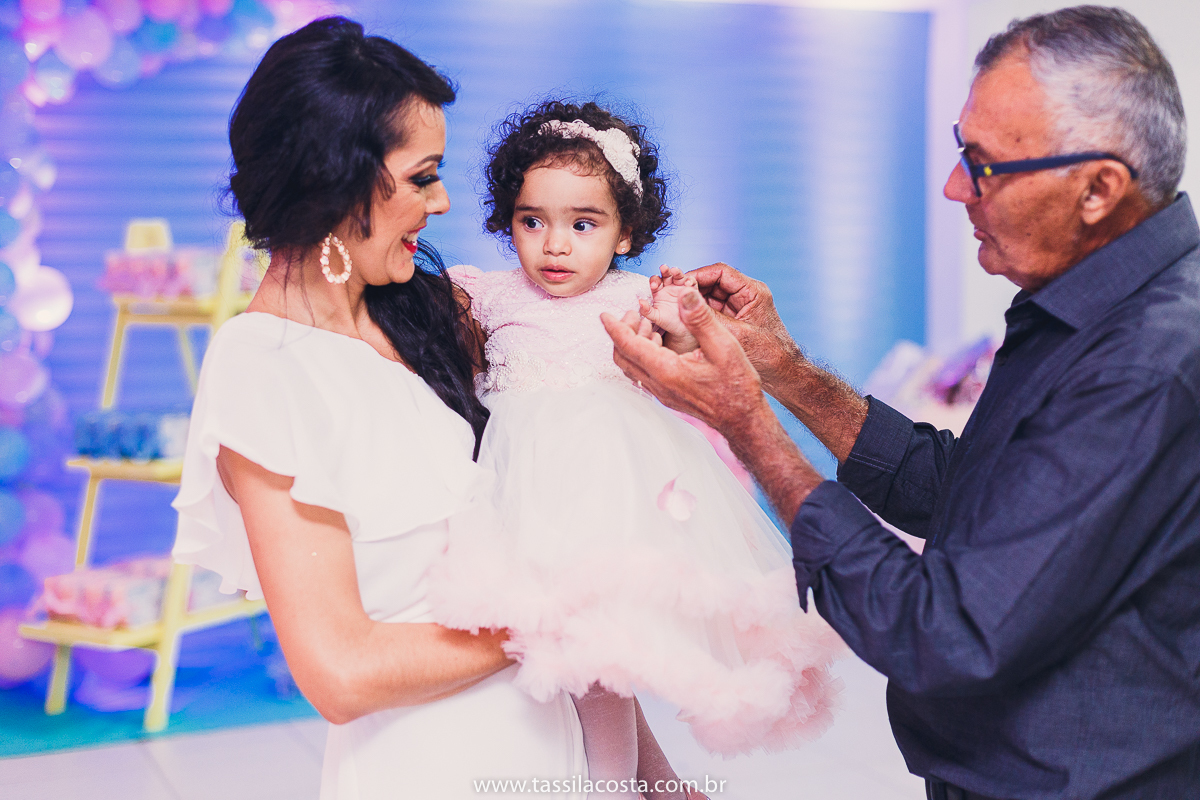 festa super especial, feita no cerimonial Kifarra, em Campo Grande, Cariacica, fotografado por Tássila Costa fotografia, festa no tema Jardim feita no Espírito Santo, fotografia de festa infantil em Vila Velha - ES, festa infantil no Espírito Santo