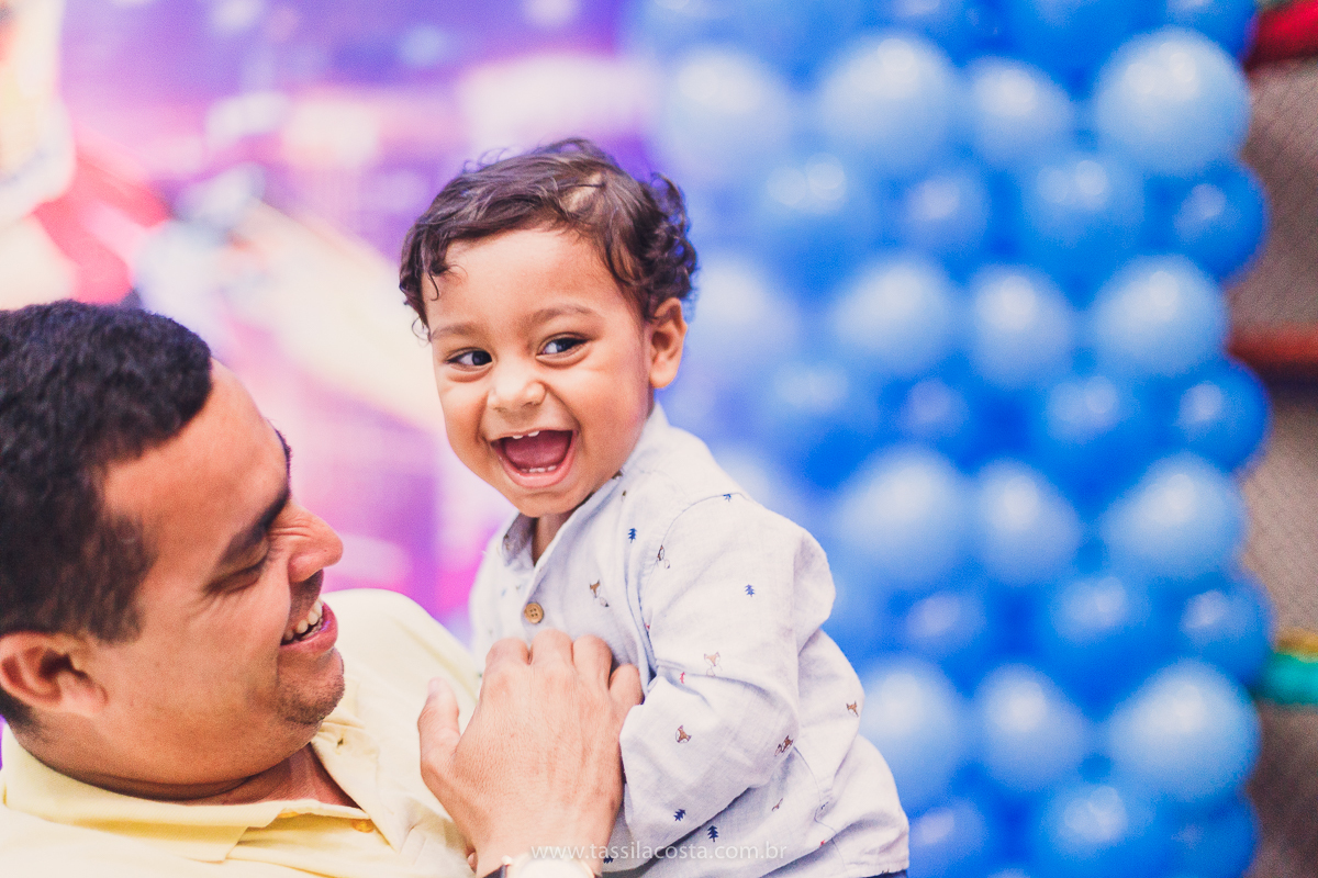 FESTA DE IRMÃOS, EM SERRA ES, FOTOGRAFIA DE FESTA INFANTIL EM VITÓRIA ES, FESTA DE 2 IRMÃOS COM IDADES DIFERENTES, TASSILA COSTA FOTOGRAFIA, TEMA SUPER HERÓI