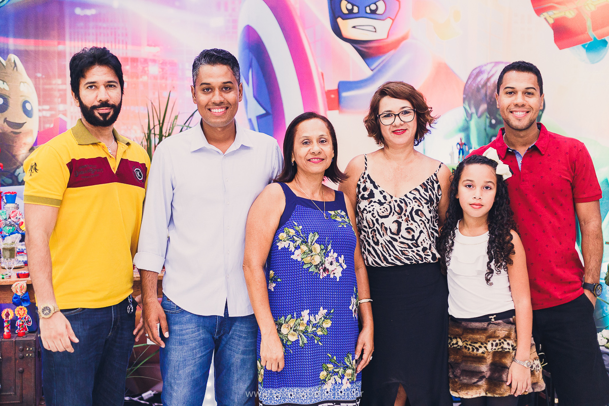 FESTA DE IRMÃOS, EM SERRA ES, FOTOGRAFIA DE FESTA INFANTIL EM VITÓRIA ES, FESTA DE 2 IRMÃOS COM IDADES DIFERENTES, TASSILA COSTA FOTOGRAFIA, TEMA SUPER HERÓI