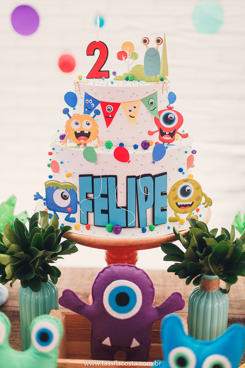 aniversário de criança, festa linda para o Felipe 2 anos, vovó preparou toda a decoração, decoração no tema Monstrinhos, fotografia de festa infantil em Vitória, melhor fotógrafa de festa infantil em Vitória ES, fazendo minha festa em Vitória, 