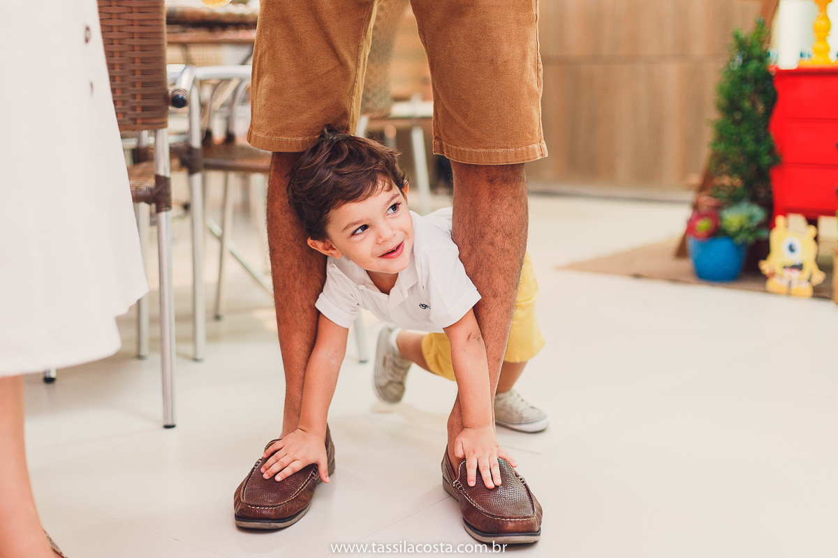 aniversário de criança, festa linda para o Felipe 2 anos, vovó preparou toda a decoração, decoração no tema Monstrinhos, fotografia de festa infantil em Vitória, melhor fotógrafa de festa infantil em Vitória ES, fazendo minha festa em Vitória, 