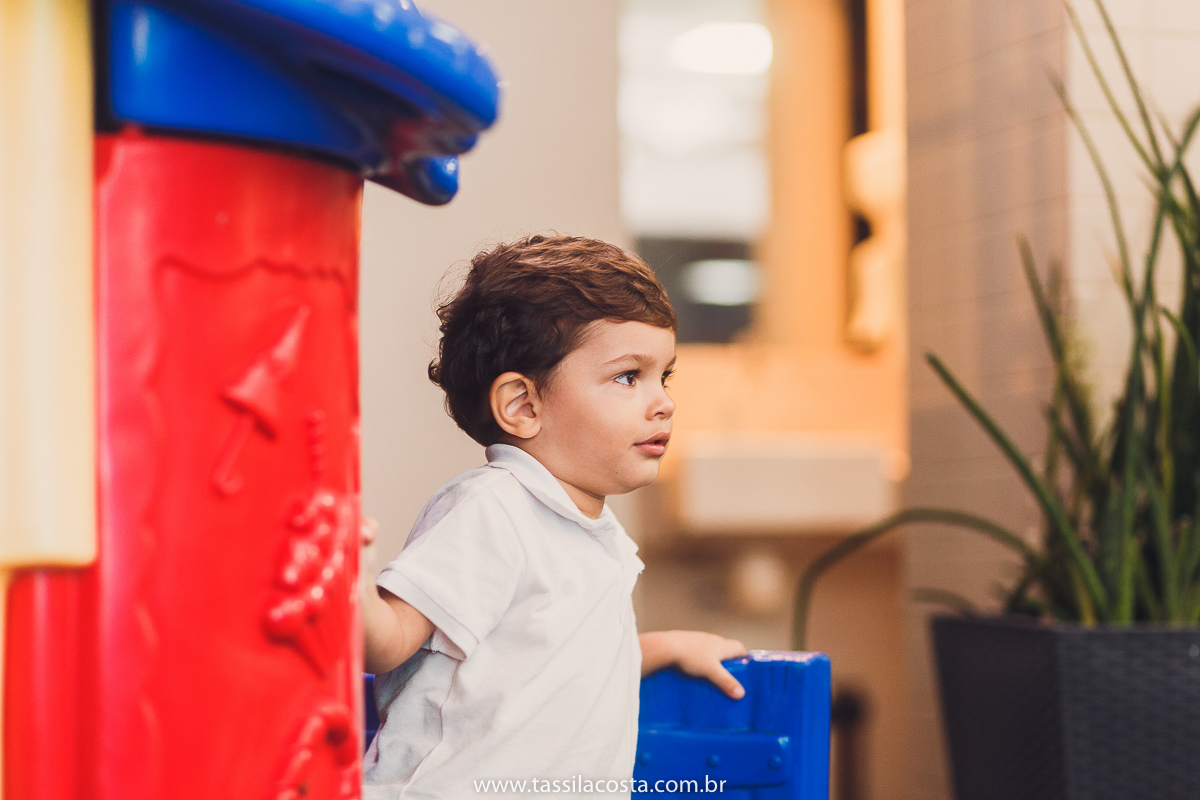 aniversário de criança, festa linda para o Felipe 2 anos, vovó preparou toda a decoração, decoração no tema Monstrinhos, fotografia de festa infantil em Vitória, melhor fotógrafa de festa infantil em Vitória ES, fazendo minha festa em Vitória, 