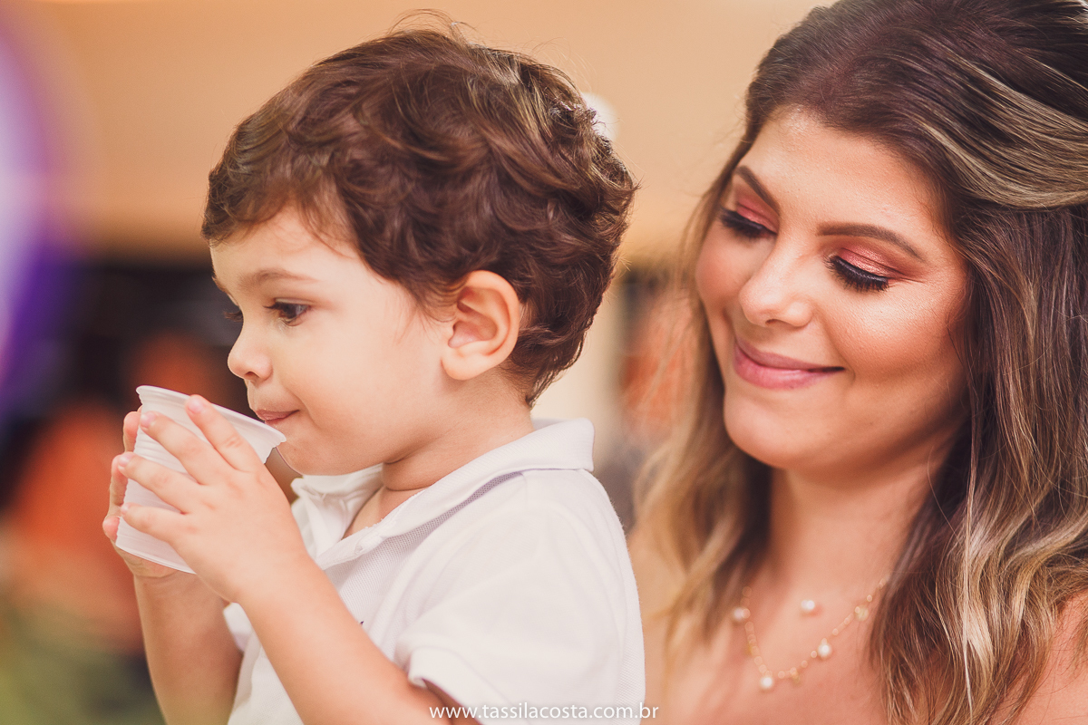aniversário de criança, festa linda para o Felipe 2 anos, vovó preparou toda a decoração, decoração no tema Monstrinhos, fotografia de festa infantil em Vitória, melhor fotógrafa de festa infantil em Vitória ES, fazendo minha festa em Vitória, 