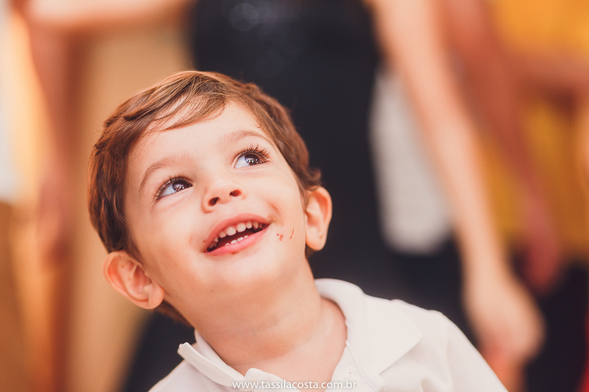 aniversário de criança, festa linda para o Felipe 2 anos, vovó preparou toda a decoração, decoração no tema Monstrinhos, fotografia de festa infantil em Vitória, melhor fotógrafa de festa infantil em Vitória ES, fazendo minha festa em Vitória, 