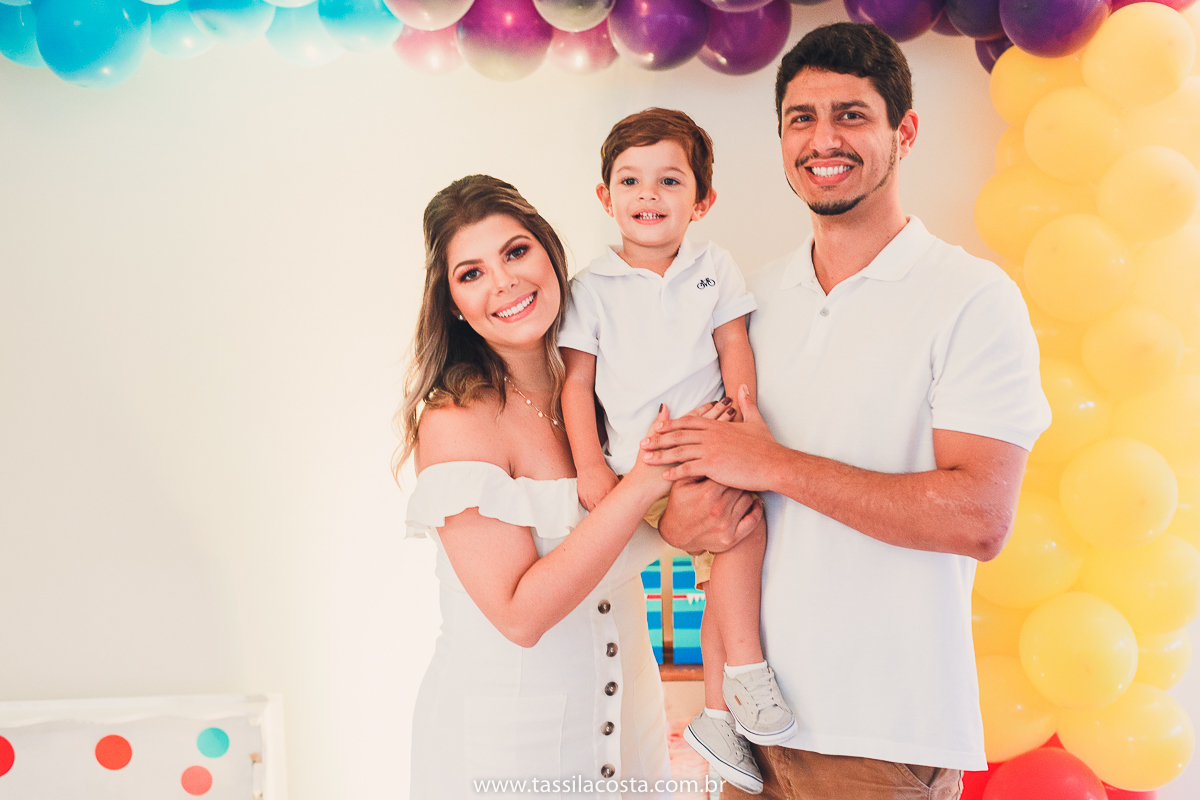 aniversário de criança, festa linda para o Felipe 2 anos, vovó preparou toda a decoração, decoração no tema Monstrinhos, fotografia de festa infantil em Vitória, melhor fotógrafa de festa infantil em Vitória ES, fazendo minha festa em Vitória, 