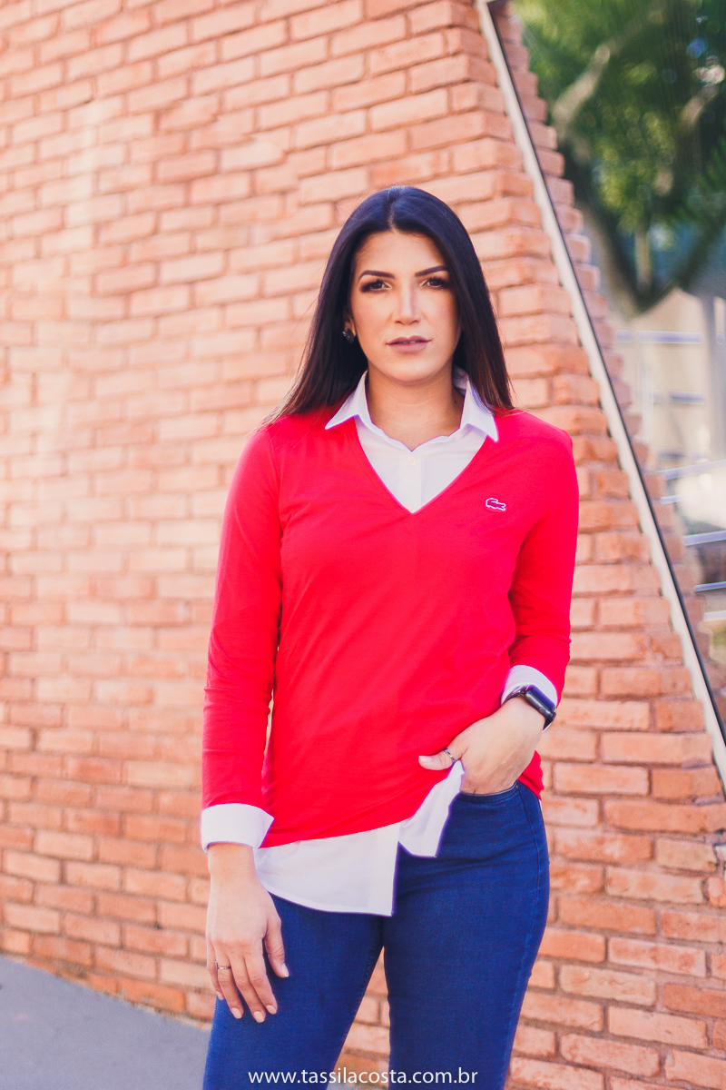 fotos profissionais, para atualização de portfólio, fotos para Linkedin, fotos em Vitória para atualizar site e Instagram, fotos de profissionais da área de marketing, professora de vendas