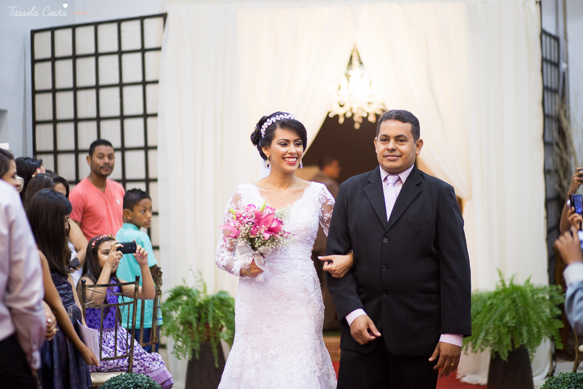 fotos em casamento, casando em vila velha, casando no espírito santo, culto da igreja batista, casamento lindo e cheio de emoções, fotografia de casamento