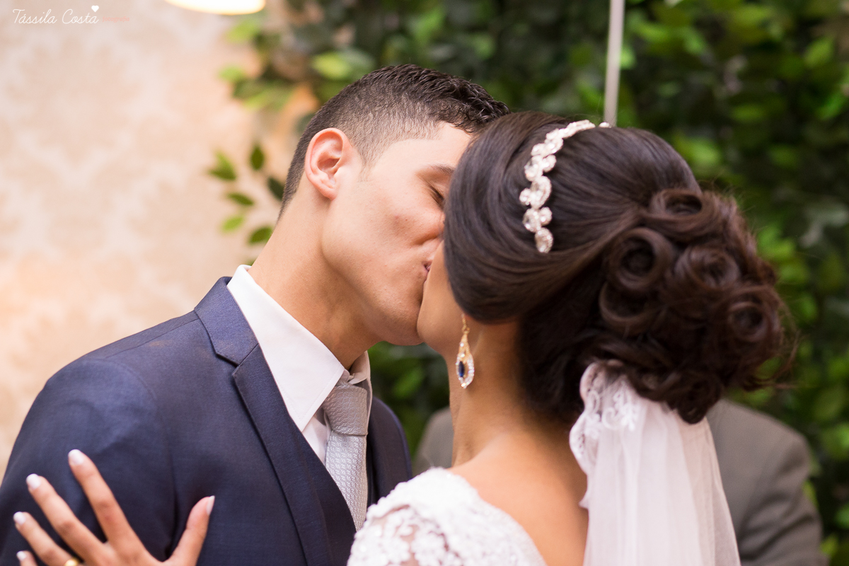 fotos em casamento, casando em vila velha, casando no espírito santo, culto da igreja batista, casamento lindo e cheio de emoções, fotografia de casamento