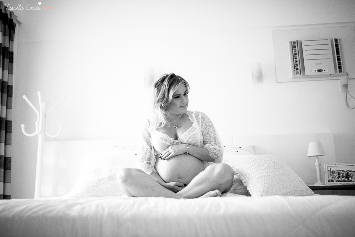ensaio de gestante feito em casa, ju brandão, grávida linda, família abençoada e querida, amei fotografá-los, rapina do tacho vem aí, mãe de 3, fotos em vix es
