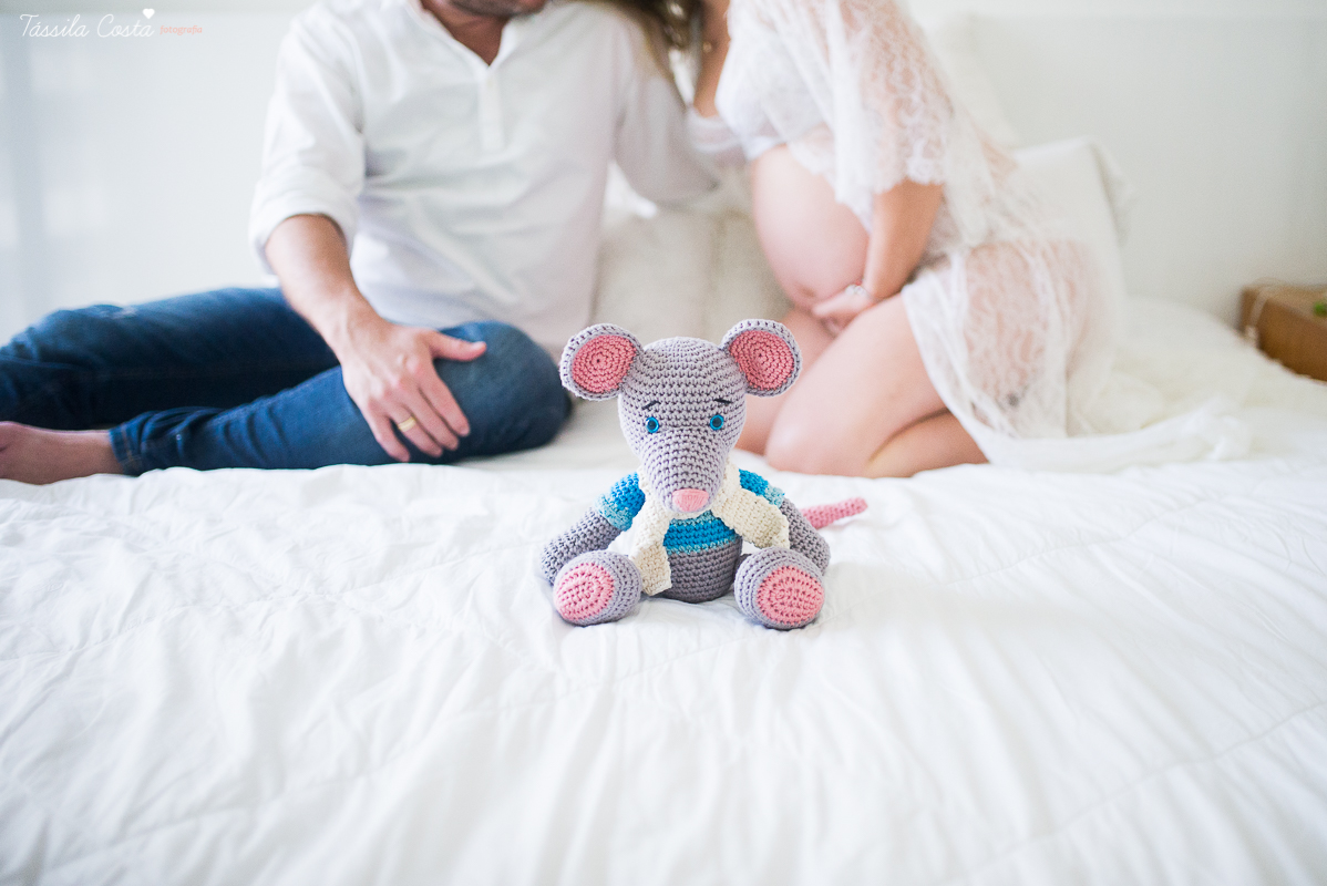 ensaio de gestante feito em casa, ju brandão, grávida linda, família abençoada e querida, amei fotografá-los, rapina do tacho vem aí, mãe de 3, fotos em vix es