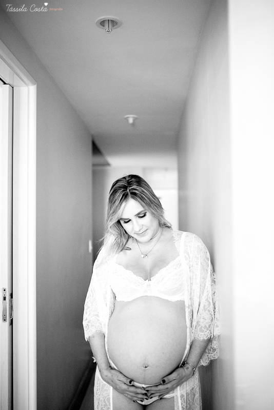 ensaio de gestante feito em casa, ju brandão, grávida linda, família abençoada e querida, amei fotografá-los, rapina do tacho vem aí, mãe de 3, fotos em vix es