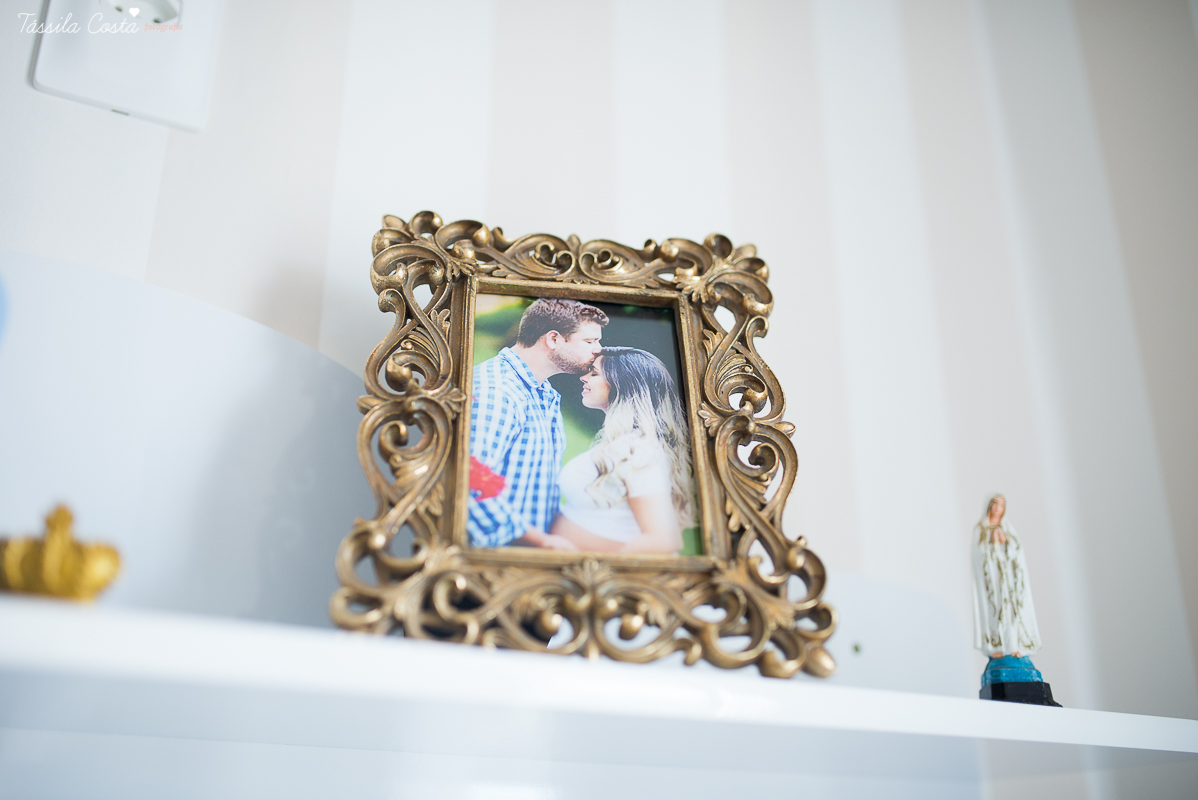 ensaio fotográfico feito em casa, o bebê fica super a vontade, fotos mais naturais e espontâneas, tássila costa fotografia, vitória es, jardim da penha, fotos de recém nascido em vitória es